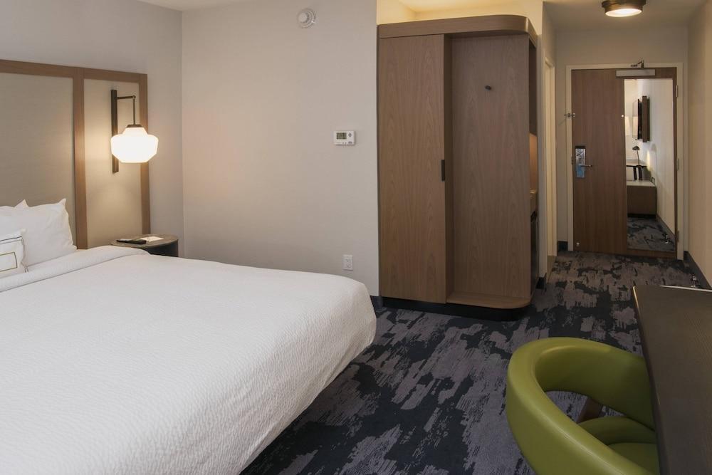 Fairfield Inn & Suites By Marriott Kansas City Belton Экстерьер фото